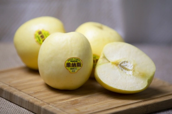 Venus Apple